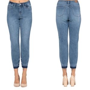 Judy Blue Boyfriend ThermaDenim Undone Hem Boyfriend Jeans Stretch 16W